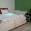 Amol-Niloufar-03.jpg