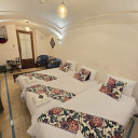 Kashan-Kashaneyeroshan-09.jpg