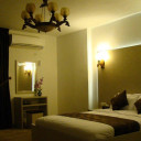 Nour-Negin-04.jpg