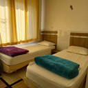 Qhom-Ariya-02.jpg