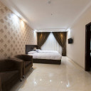 Qhom-Jamil-05.jpg