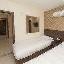 Qhom-Jamil-06.jpg