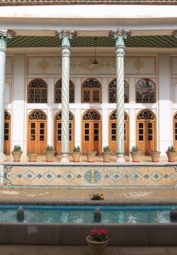 اقامتگاه سنتی خانه کشیش اصفهان