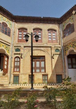 اقامتگاه سنتی عمارت بامگاه کرمانشاه