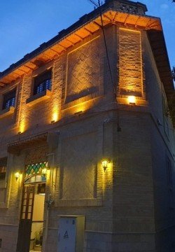 اقامتگاه سنتی بهار نارنج حافظ شیراز