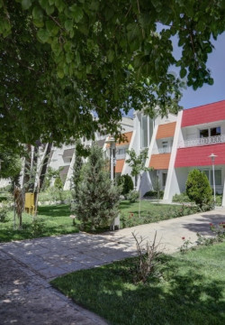 هتل مجتمع جهانگردی شیراز