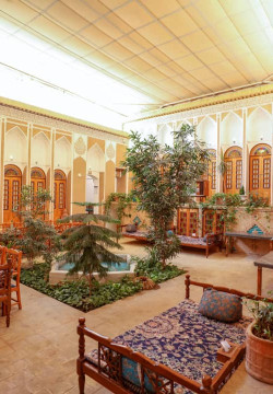 اقامتگاه سنتی پارس یزد