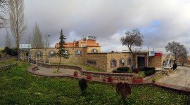 مهمانسرا جهانگردی غار علیصدر همدان