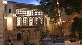 اقامتگاه سنتی حجه فروش اصفهان