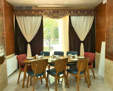 Abadeh-Shahrdare-03.jpg