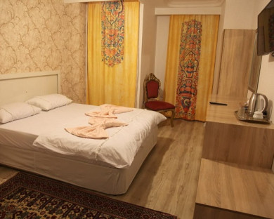 Ardabil-IdealBoutique-03.jpg