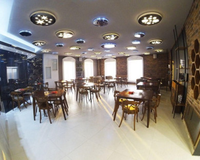 Ardabil-Saray-19.jpg