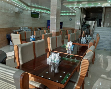 Astanehyeashrafiyeh-Claridge-15.jpg