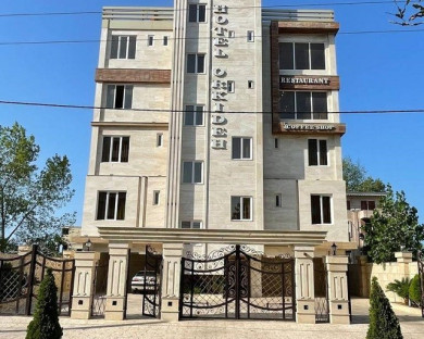 BandarAnzali-Orkideh-2.jpg