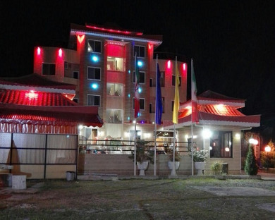 BandarAnzali-Persian-09.jpg