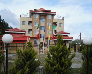 BandarAnzali-Persian-22.jpg