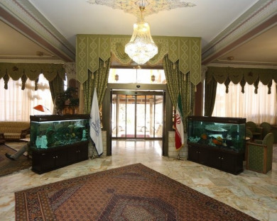 Ghazvin-Mar_mar-08.jpg