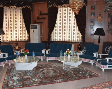 Jahrom-Farahmand-5.jpg