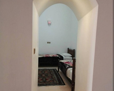 Kashan-Amirza-09.jpg