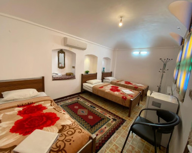 Kashan-Amirza-16.jpg