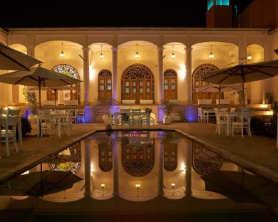 Kashan-Ariana-15.jpg