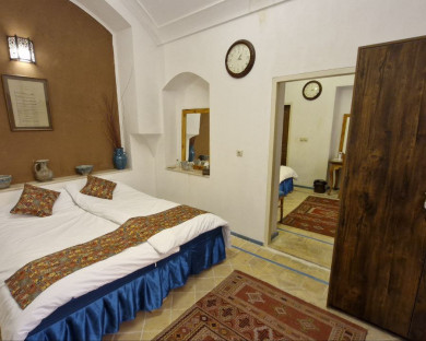 Kashan-Babaafzal-17.jpg