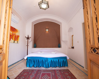 Kashan-Babaafzal-22.jpg