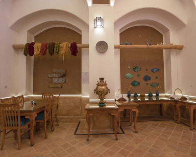 Kashan-Babaafzal-24.jpg
