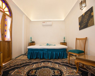 Kashan-Babaafzal-26.jpg