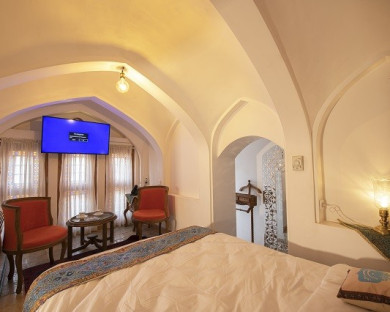Kashan-EmarateMahmodieh-12.jpg