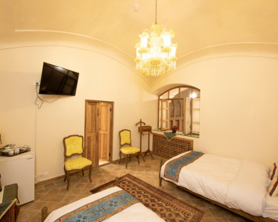 Kashan-EmarateMahmodieh-24.jpg