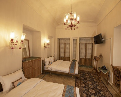 Kashan-EmarateMahmodieh-5.jpg