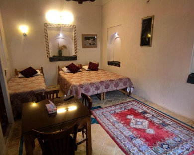 Kashan-Khademi-15.jpg