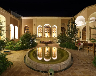 Kashan-KhaneMorshedi-26.jpg