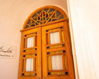 Kashan-KhanehAmeriha-44.jpg