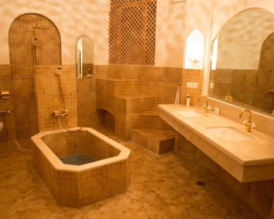 Kashan-KhanehAmeriha-45.jpg