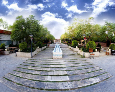 Kashan-Khaneh_roz-11.jpg