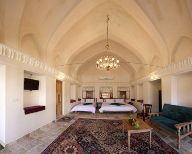 Kashan-Khanehadib-03.jpg