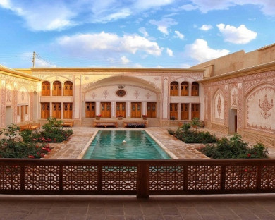 Kashan-Mahinestan_raheb-06.jpg
