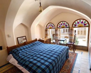 Kashan-Mahinestan_raheb-08.jpg