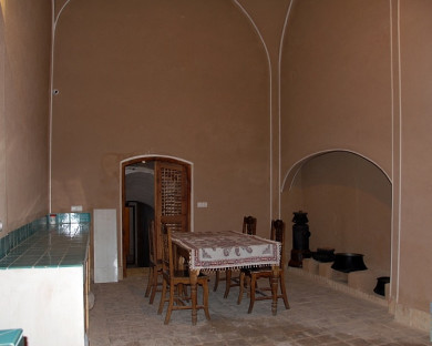Kashan-Mahinestan_raheb-10.jpg