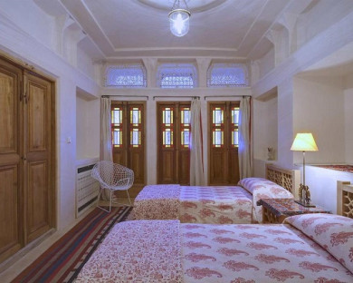 Kashan-ManochehriKashan-12.jpg