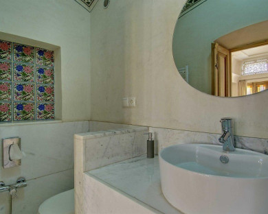 Kashan-ManochehriKashan-21.jpg