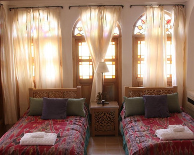 Kashan-Manochehri_kashan-01.jpg