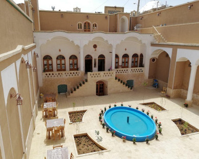 Kashan-Parsi-03.jpg