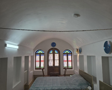 Kashan-Parsi-05.jpg