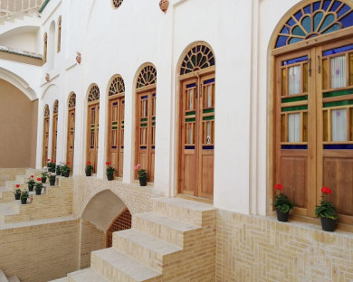 Kashan-Parsi-10.jpg