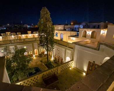 Kashan-QajarBoutique-15.jpg