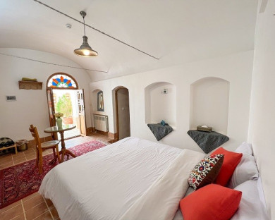 Kashan-Sangpoloy-6.jpg