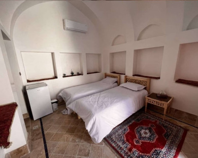 Kashan-ShahneshinEmarat-25.jpg